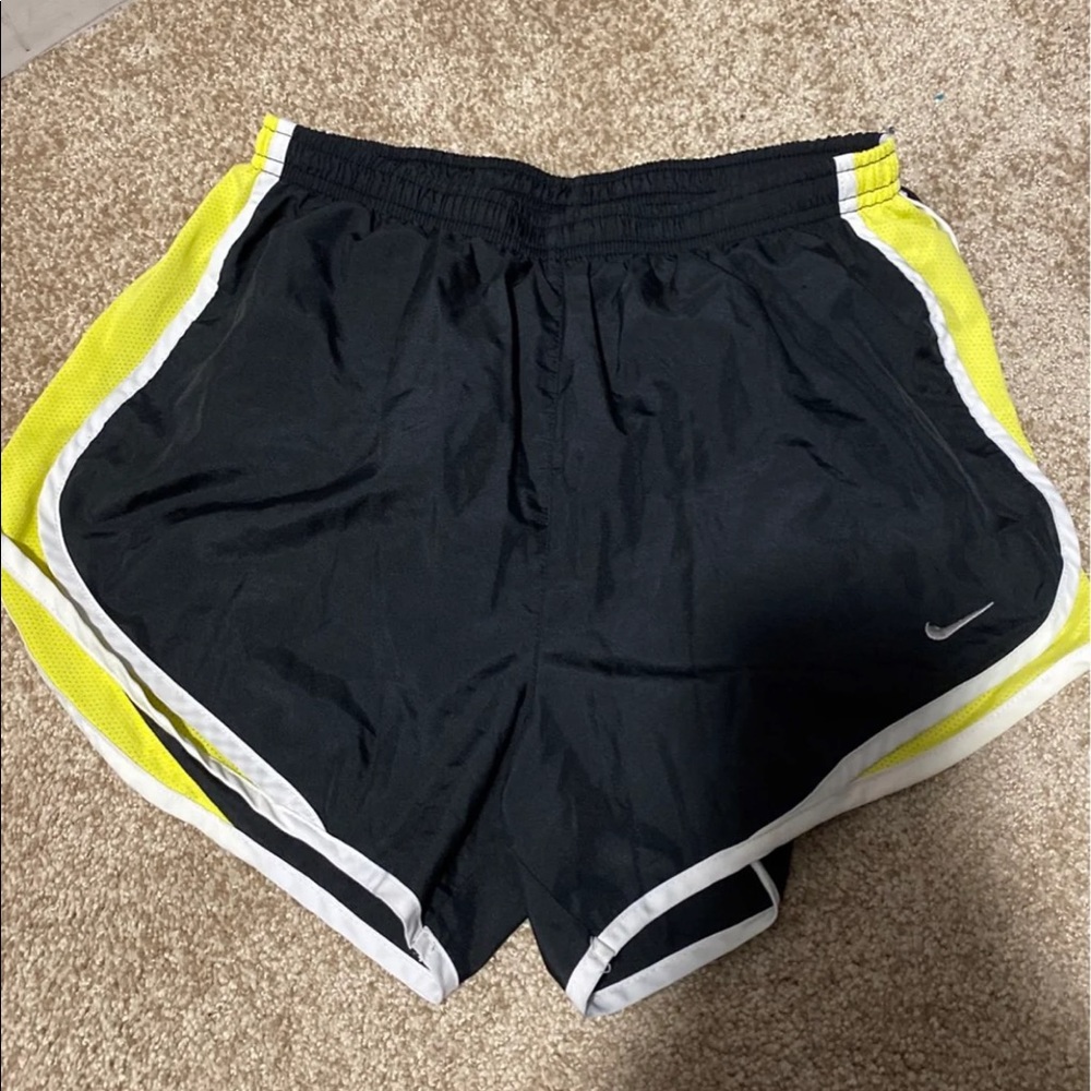 Nike dri fit women’s shorts